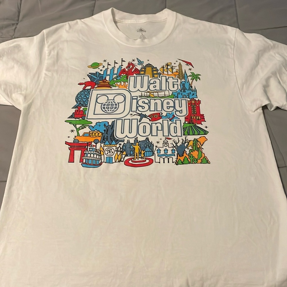 Disney world t shirt